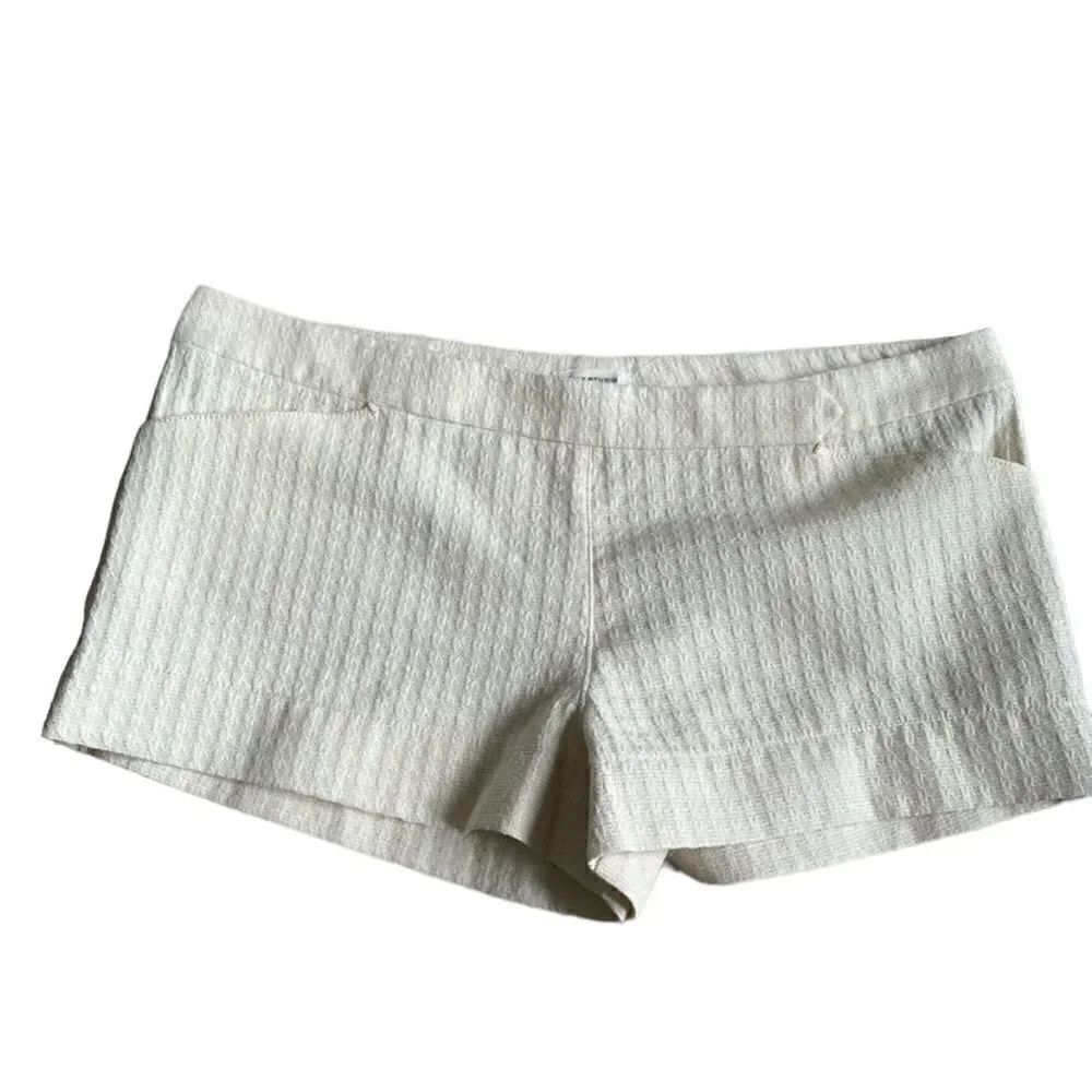 MAX STUDIO Vintage Light Yellow Textured Tailored Dress Shorts